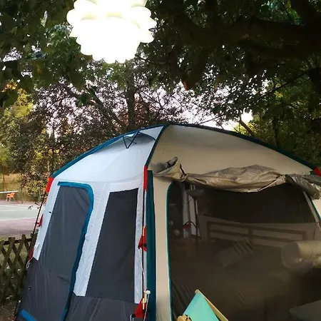 Camping Can Noble Luxury tent Lametlla Del Valles